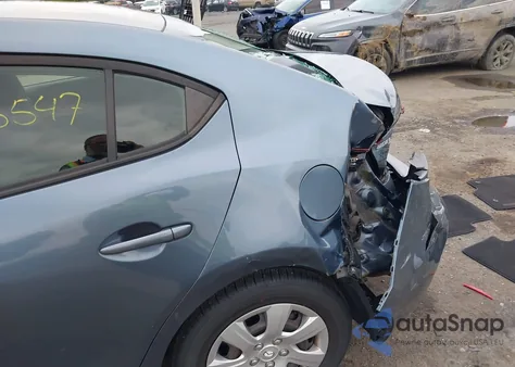 2015 Mazda 3 I Sport z USA, uszkodzony, nr VIN 3MZBM1U71FM159705